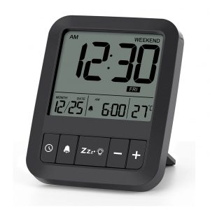 LIORQUE Radio Despertador Proyector, Reloj Despertador Digital con Gran VA  Pantalla, Radio Reloj FM, C°/F°, 12/24 H, DST, 4 Niveles de Brillos, USB, Despertador  Digital 180° con Función de Memoria : : Electrónica